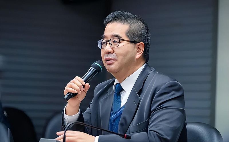 从历史真相到战略博弈:郑丽文演讲的深层逻辑与现实启示 新闻 从历史真相到战略博弈:郑丽文演讲的深层逻辑与现实启示 新闻