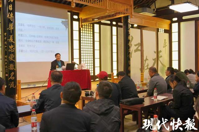 技术视角下的范仲淹:一位历史小说作家的写作方法论与家国叙事重构 文化旅游